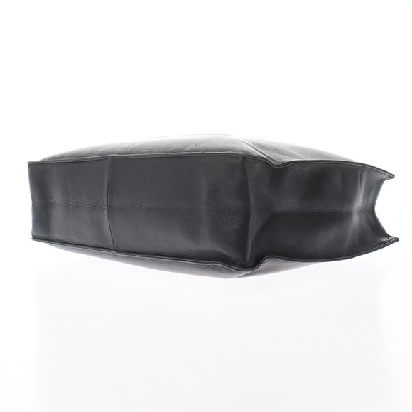 Chanel Chain Black/Gold Hardware Calfskin Tote Bag - Picture 4 of 13